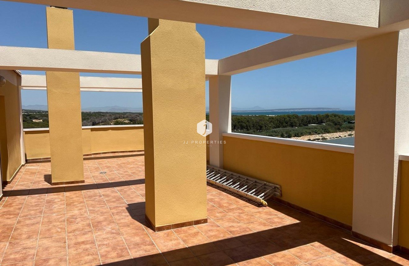 Tweedehands - Penthouse -
Guardamar del Segura - puerto deportivo
