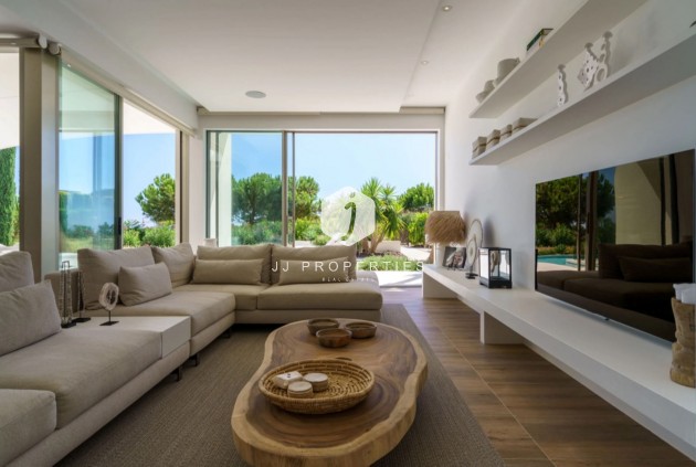 Tweedehands - Villa -
San Miguel de Salinas - Inland