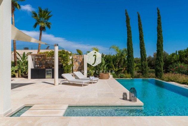 Tweedehands - Villa -
San Miguel de Salinas - Inland