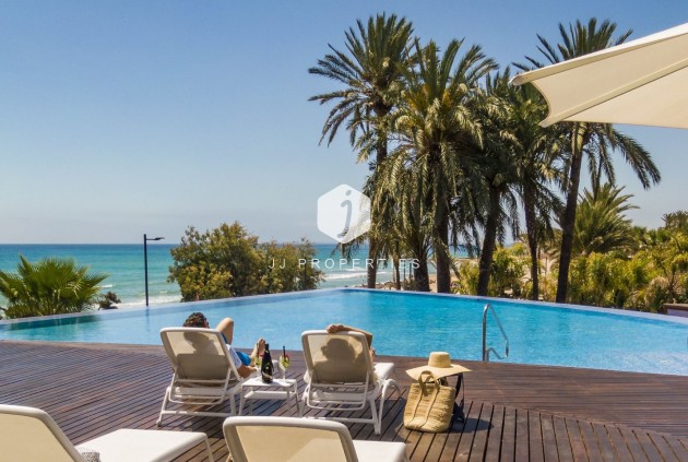 Tweedehands - Villa -
San Miguel de Salinas - Inland