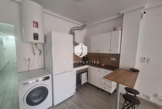 Tweedehands - Appartement / flat -
Torrevieja - Playa del Cura