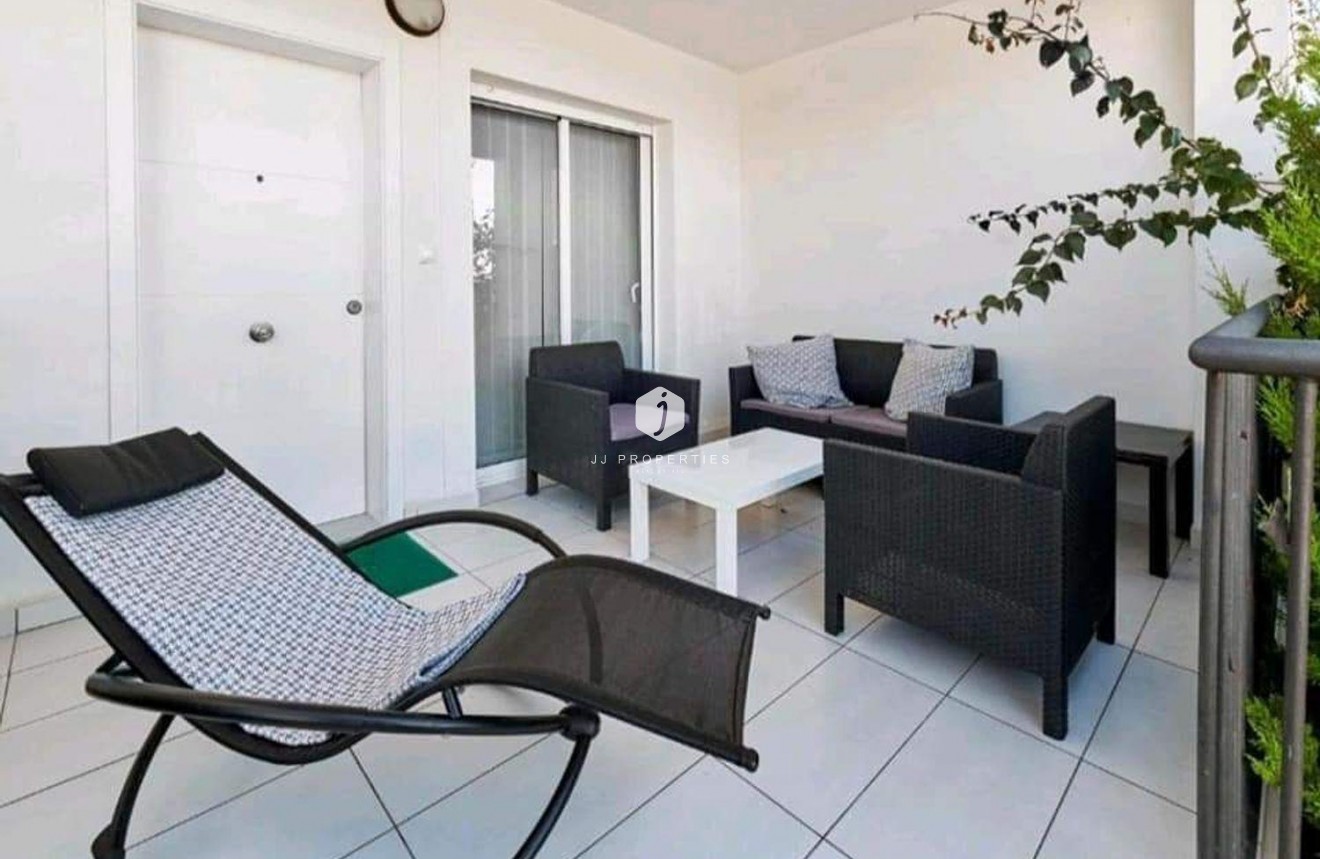 Segunda mano - Bungalow -
Torrevieja - Parque Acuático - Sector 25