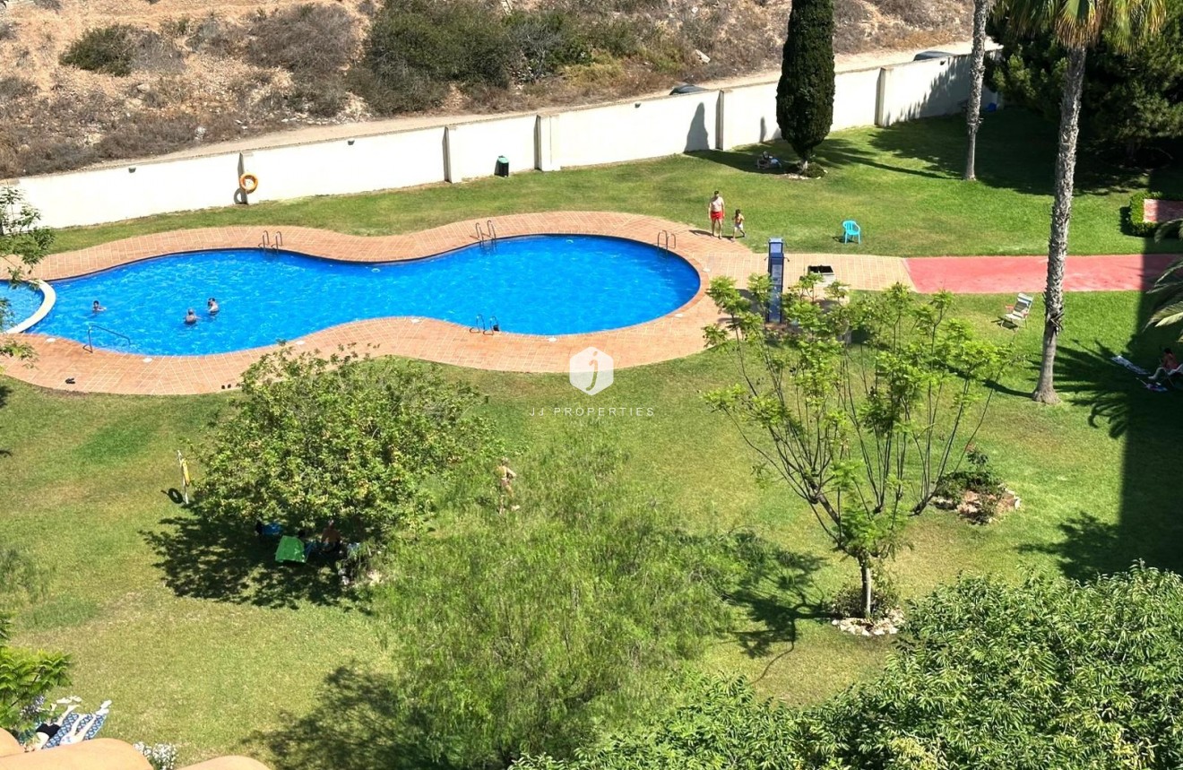 Resale - Apartment / flat -
Torrevieja - Centro