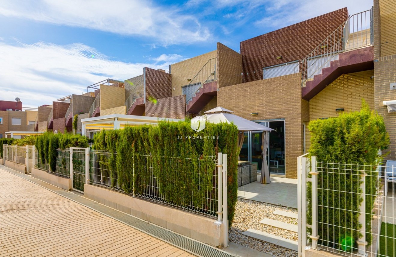 Tweedehands - Chalet -
Torrevieja - Sector 25