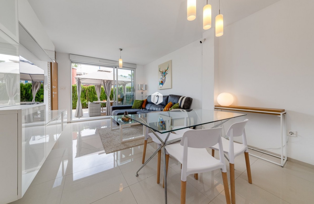 Tweedehands - Chalet -
Torrevieja - Sector 25