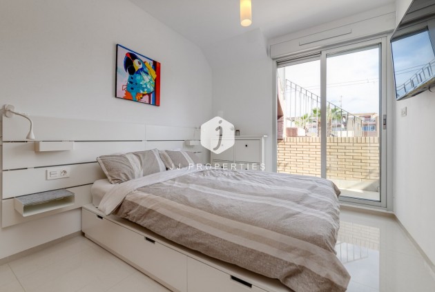 Tweedehands - Chalet -
Torrevieja - Sector 25