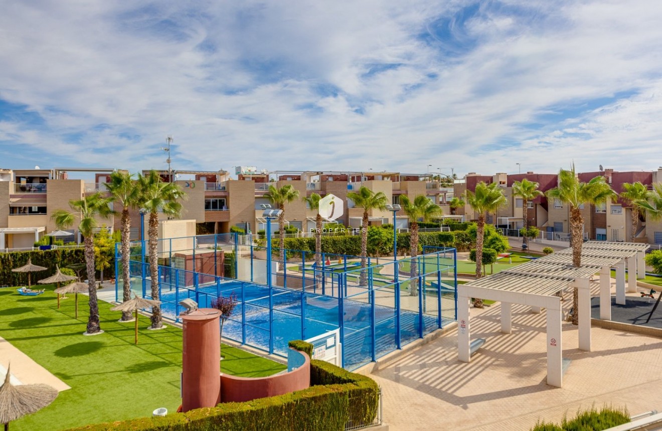 Tweedehands - Chalet -
Torrevieja - Sector 25