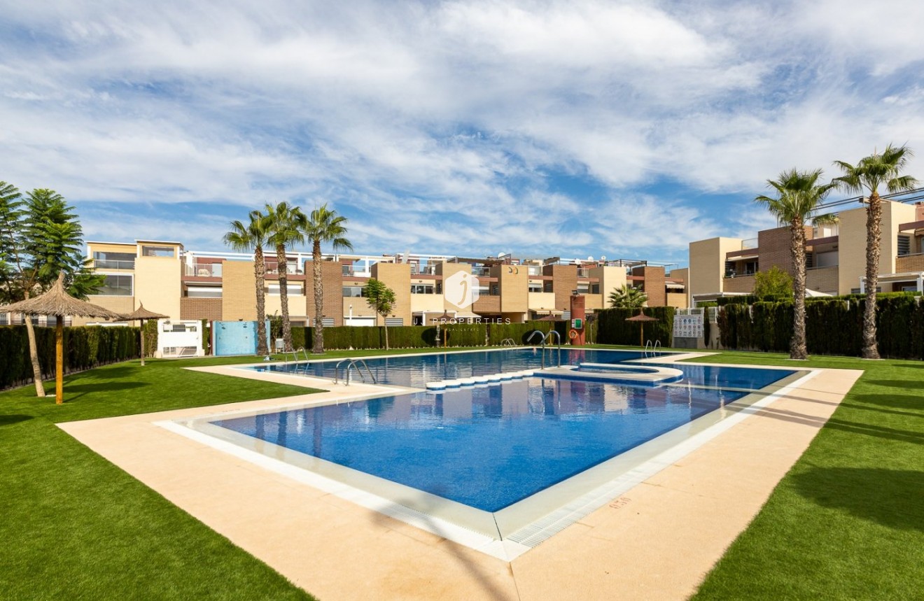 Tweedehands - Chalet -
Torrevieja - Sector 25