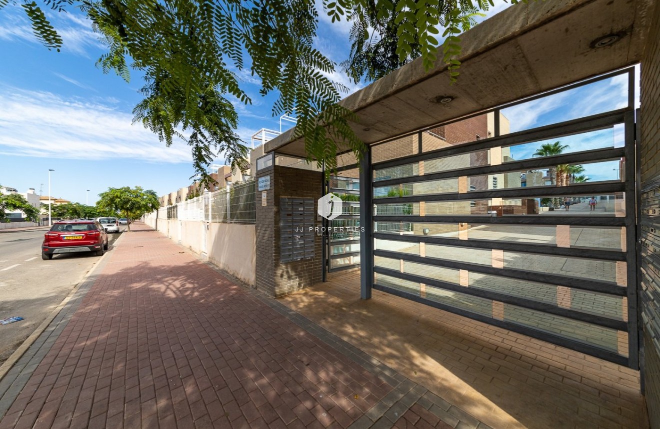 Tweedehands - Chalet -
Torrevieja - Sector 25