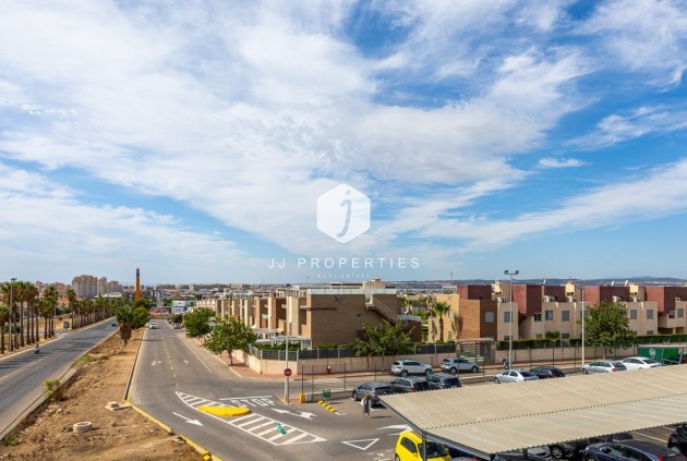 Tweedehands - Chalet -
Torrevieja - Sector 25