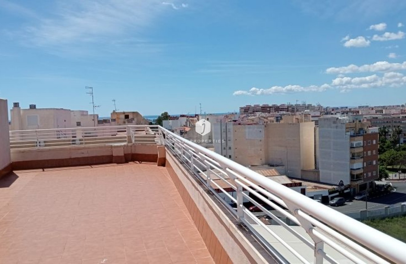 Tweedehands - Appartement / flat -
Torrevieja - Costa Blanca