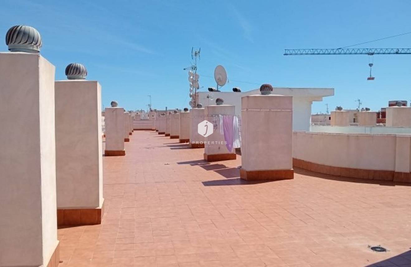 Tweedehands - Appartement / flat -
Torrevieja - Costa Blanca