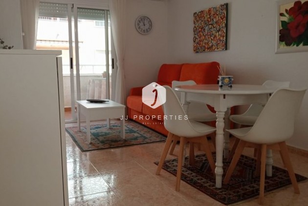 Tweedehands - Appartement / flat -
Torrevieja - Costa Blanca