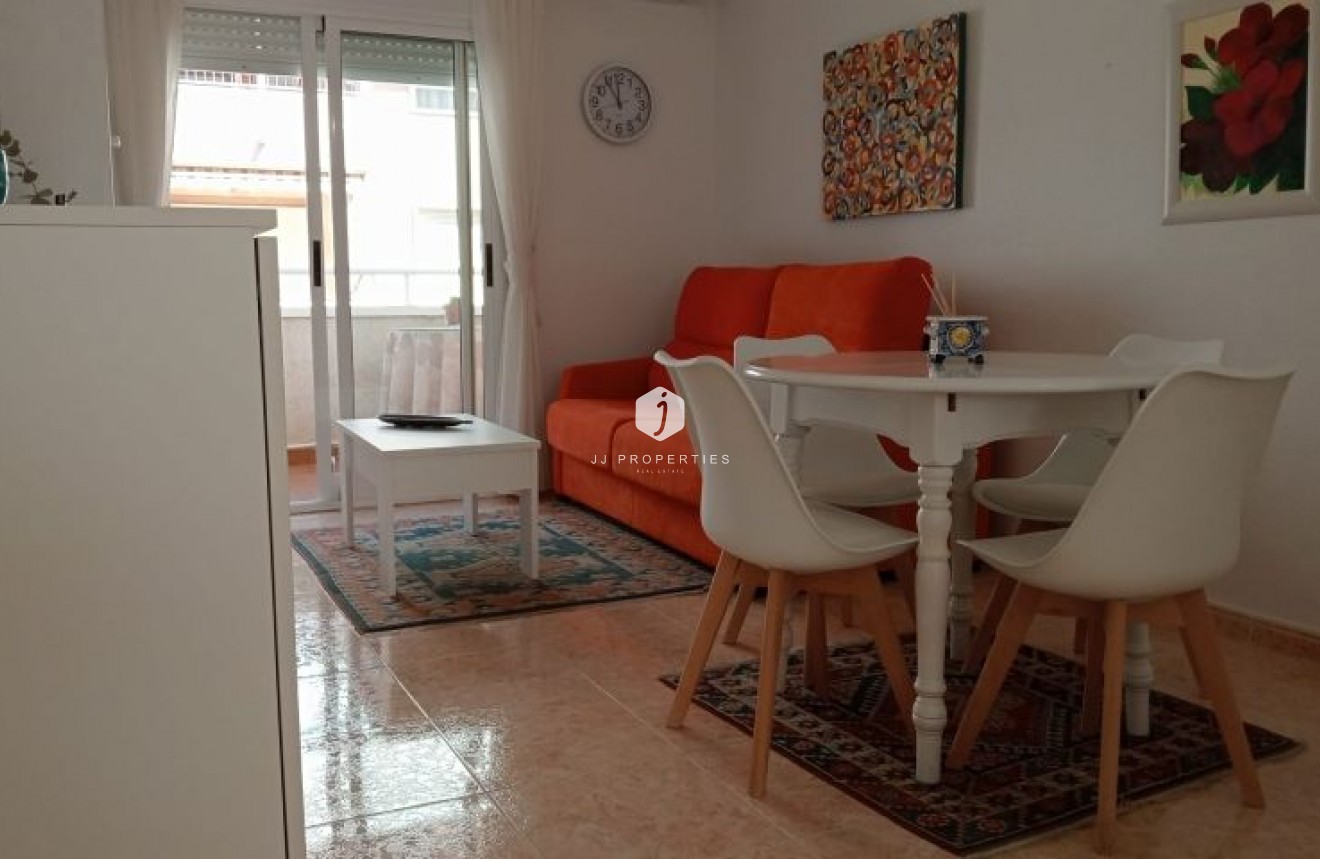 Tweedehands - Appartement / flat -
Torrevieja - Costa Blanca