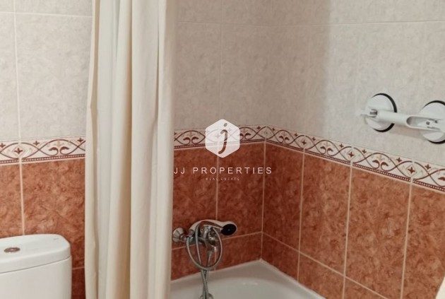 Tweedehands - Appartement / flat -
Torrevieja - Costa Blanca