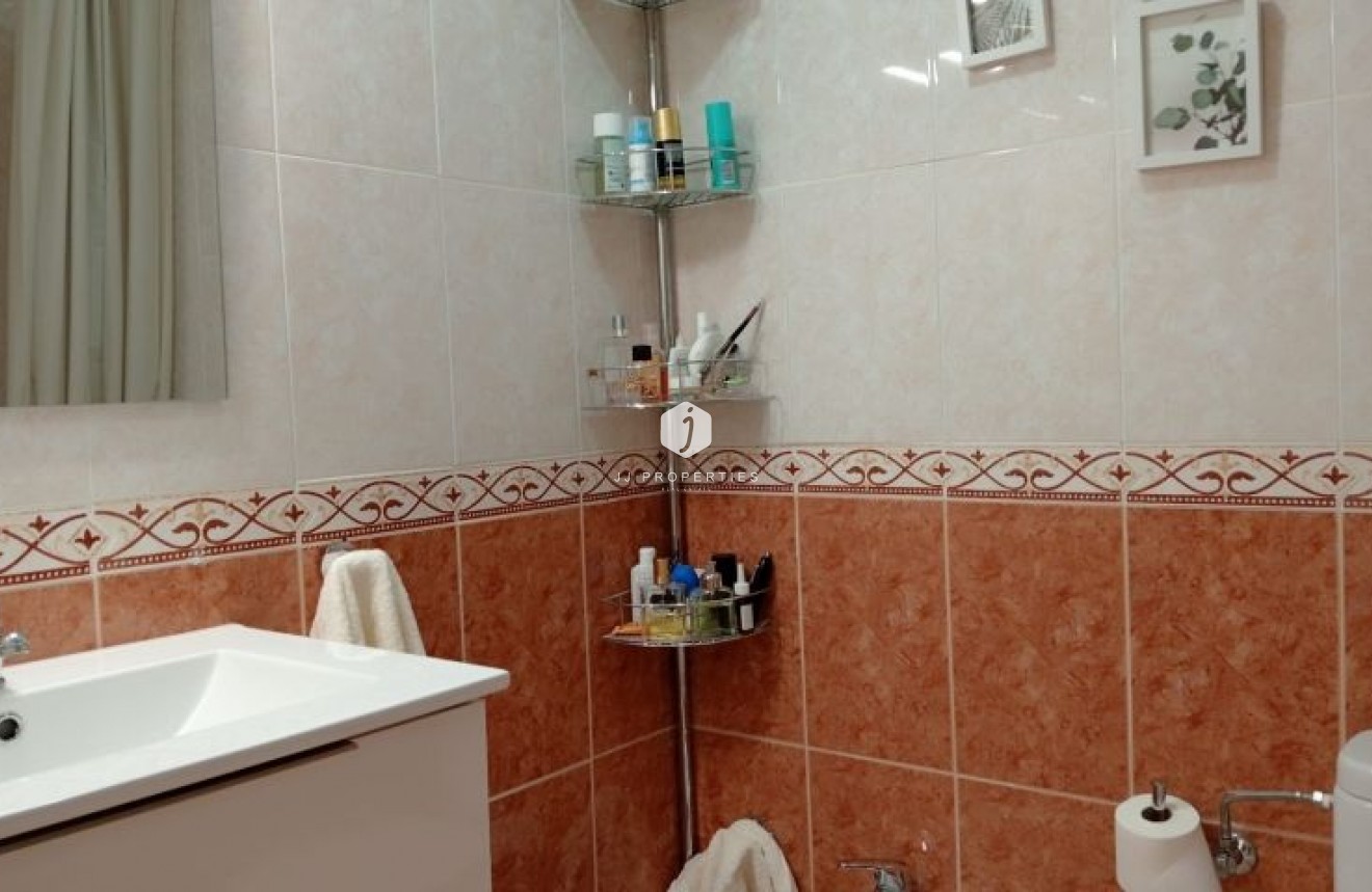 Tweedehands - Appartement / flat -
Torrevieja - Costa Blanca