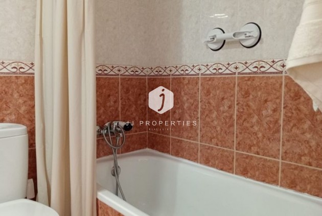 Tweedehands - Appartement / flat -
Torrevieja - Costa Blanca