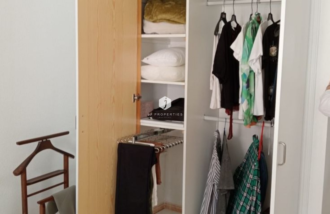 Tweedehands - Appartement / flat -
Torrevieja - Costa Blanca