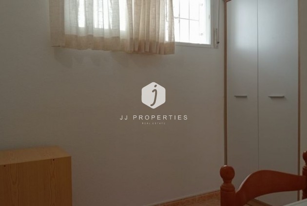 Tweedehands - Appartement / flat -
Torrevieja - Costa Blanca