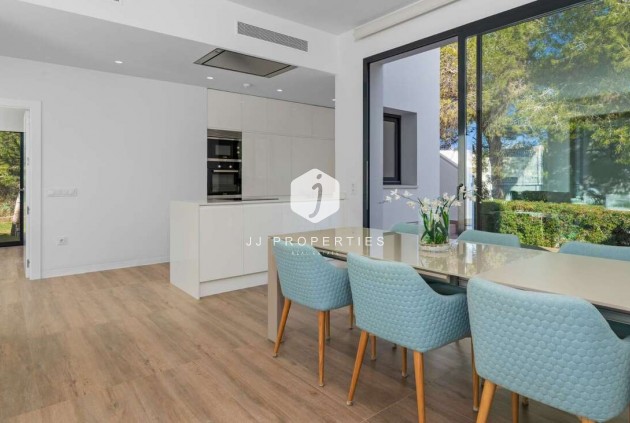 Tweedehands - Villa -
Orihuela Costa - Costa Blanca