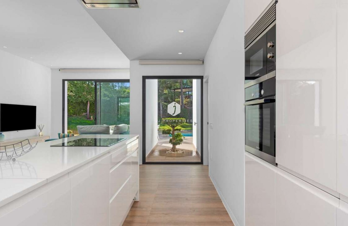 Tweedehands - Villa -
Orihuela Costa - Costa Blanca