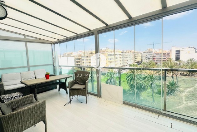 Tweedehands - Penthouse -
Torrevieja - Playa del Cura