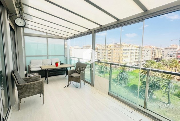 Tweedehands - Penthouse -
Torrevieja - Playa del Cura