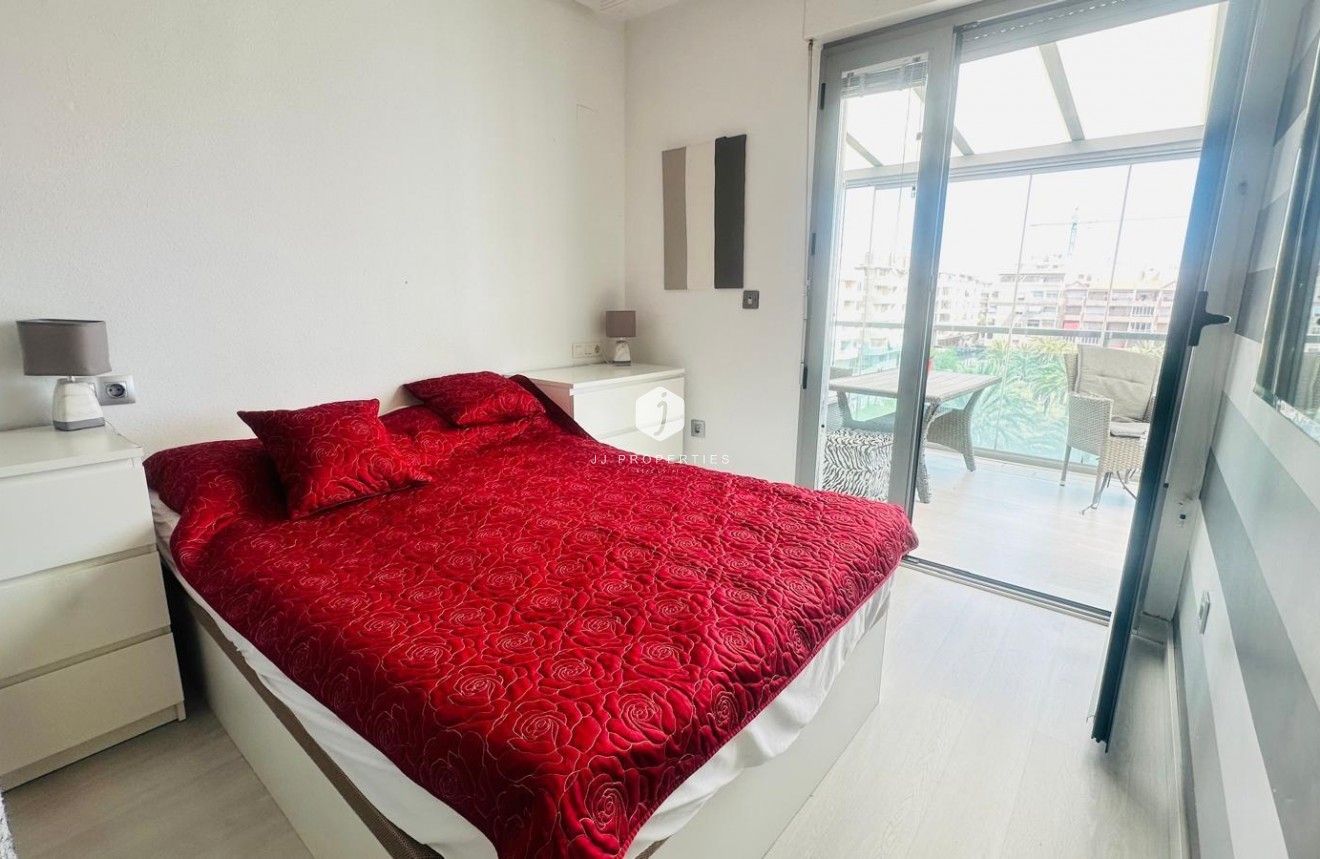 Tweedehands - Penthouse -
Torrevieja - Playa del Cura