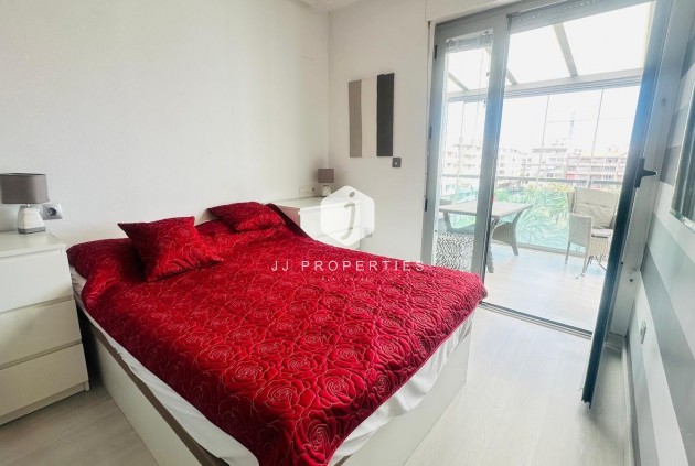 Tweedehands - Penthouse -
Torrevieja - Playa del Cura