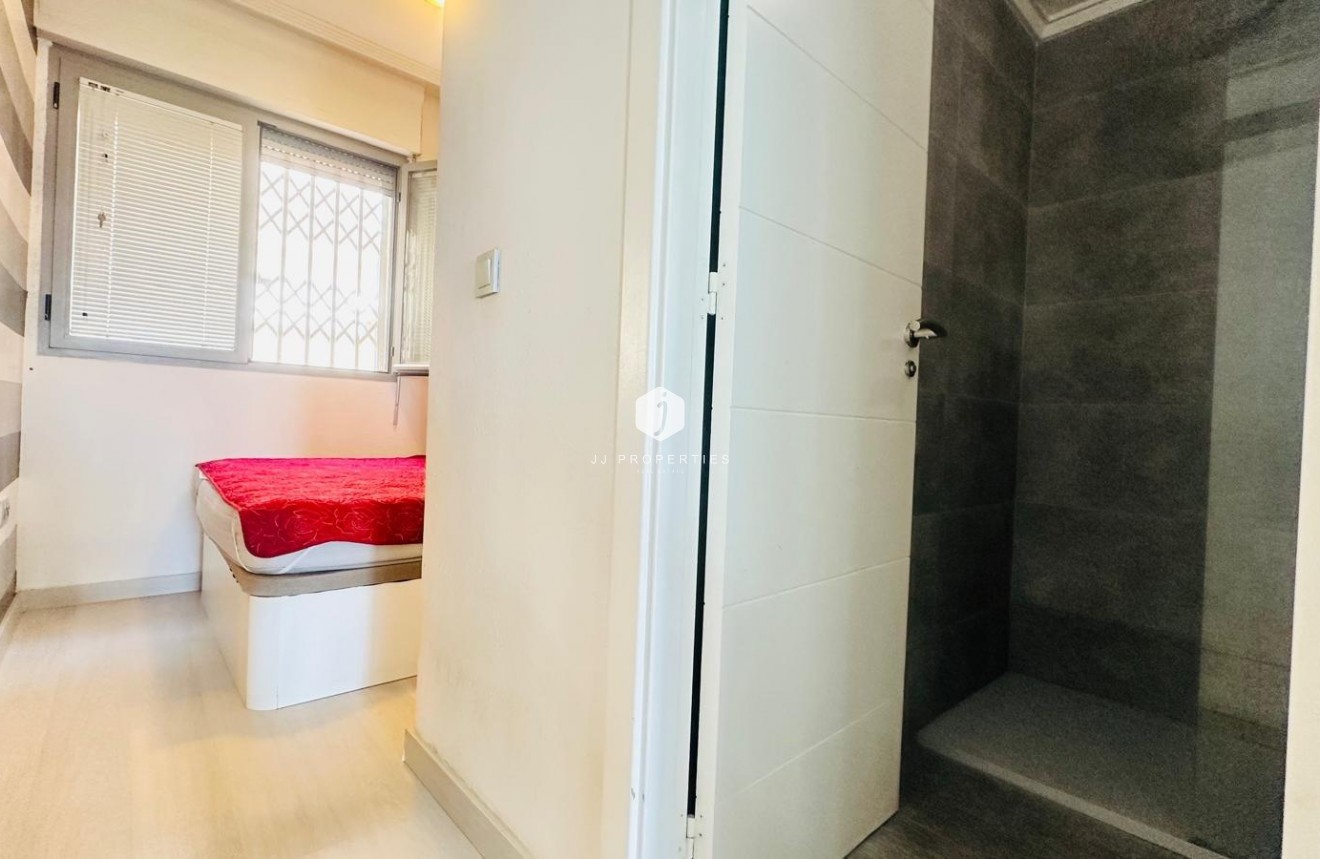 Tweedehands - Penthouse -
Torrevieja - Playa del Cura