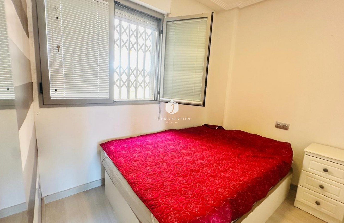 Tweedehands - Penthouse -
Torrevieja - Playa del Cura