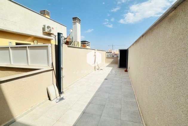 Tweedehands - Penthouse -
Torrevieja - Playa del Cura