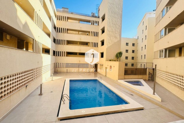Tweedehands - Penthouse -
Torrevieja - Playa del Cura