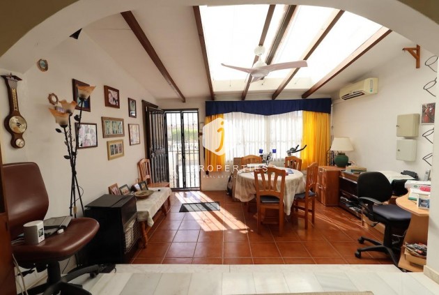 Tweedehands - Chalet -
San Miguel de Salinas - Inland