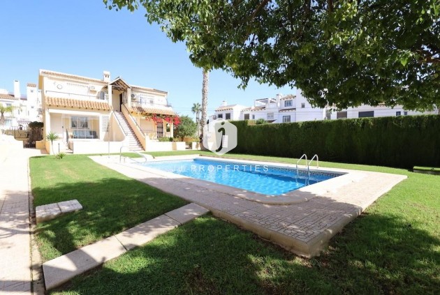 Tweedehands - Chalet -
San Miguel de Salinas - Inland