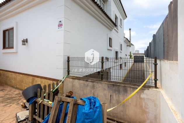 Tweedehands - Villa -
Los Montesinos - Costa Blanca