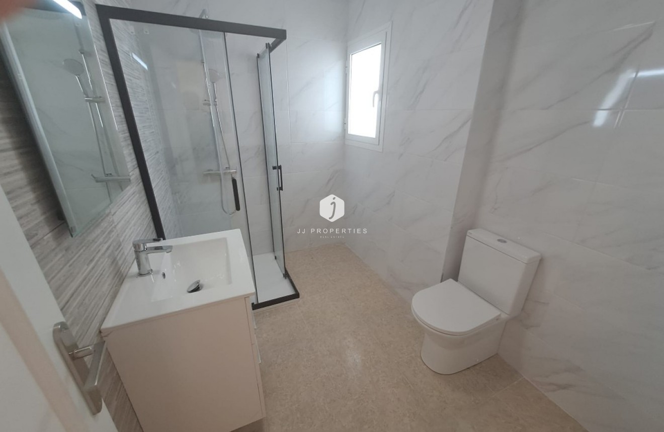 Z drugiej ręki - Mieszkanie w bloku -
Playa del Cura - Costa Blanca