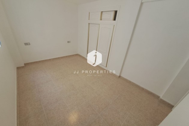 Z drugiej ręki - Mieszkanie w bloku -
Playa del Cura - Costa Blanca