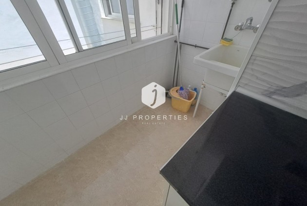 Z drugiej ręki - Mieszkanie w bloku -
Playa del Cura - Costa Blanca