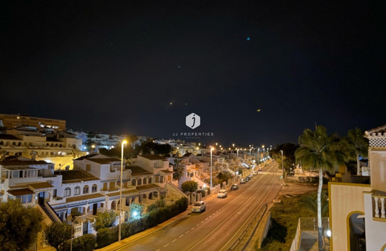 Tweedehands - Bungalow -
Torrevieja - Cañada Del Molino