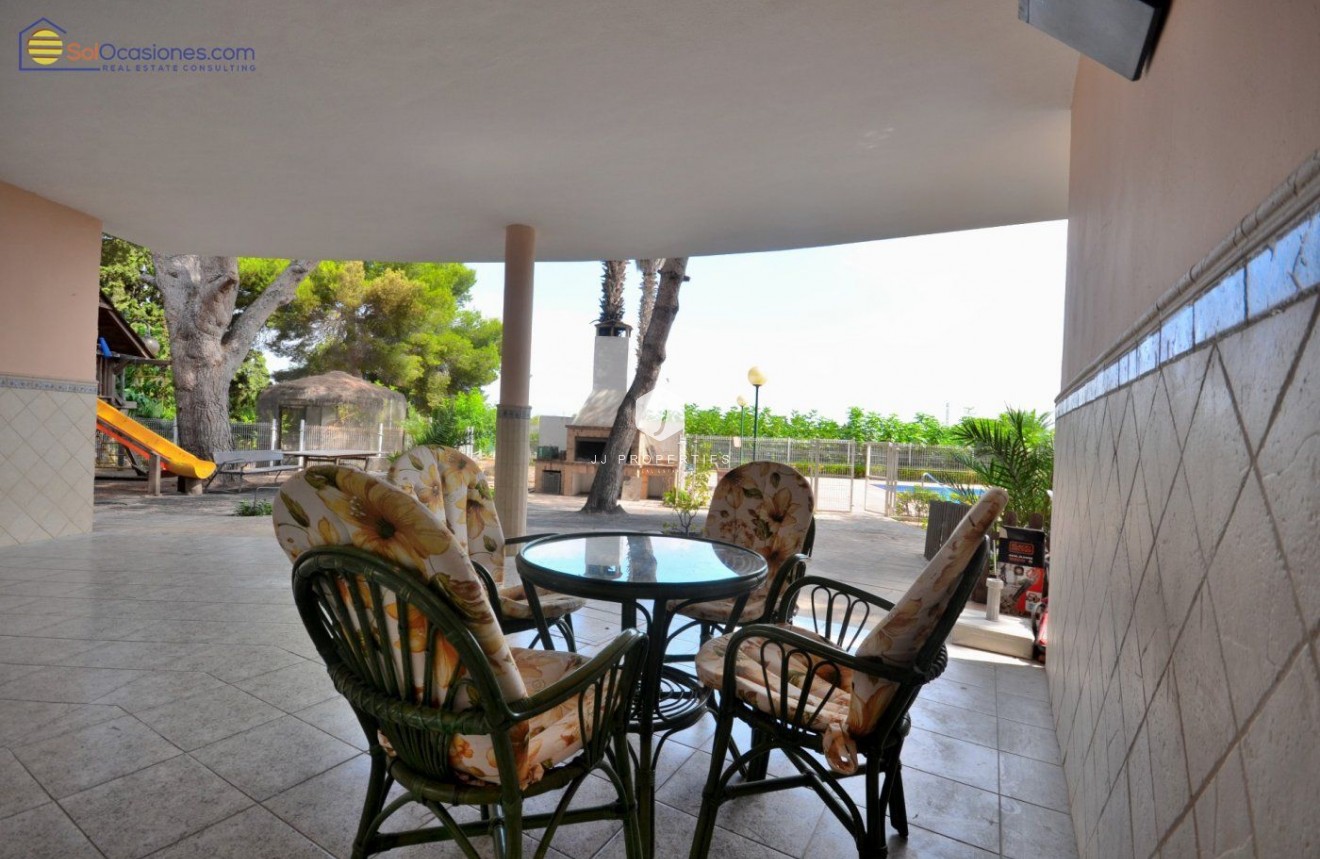 Tweedehands - Villa -
Torrevieja - Los Balcones