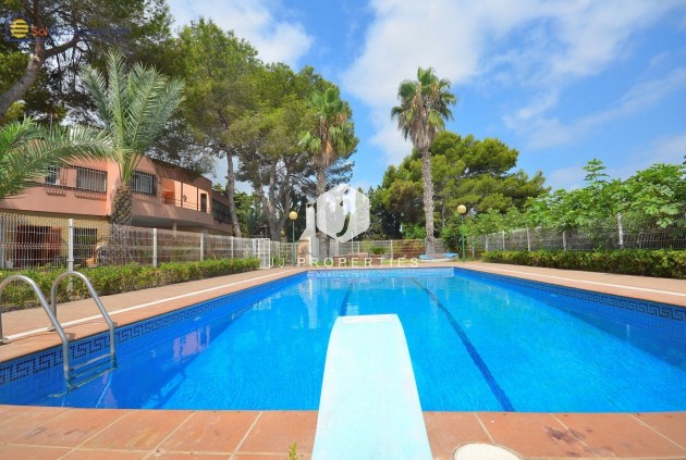 Tweedehands - Villa -
Torrevieja - Los Balcones