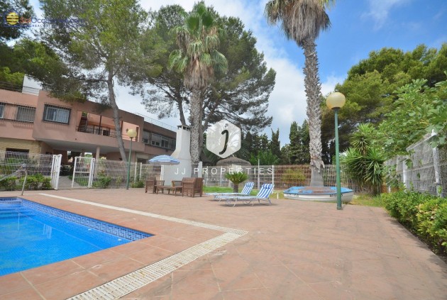 Tweedehands - Villa -
Torrevieja - Los Balcones