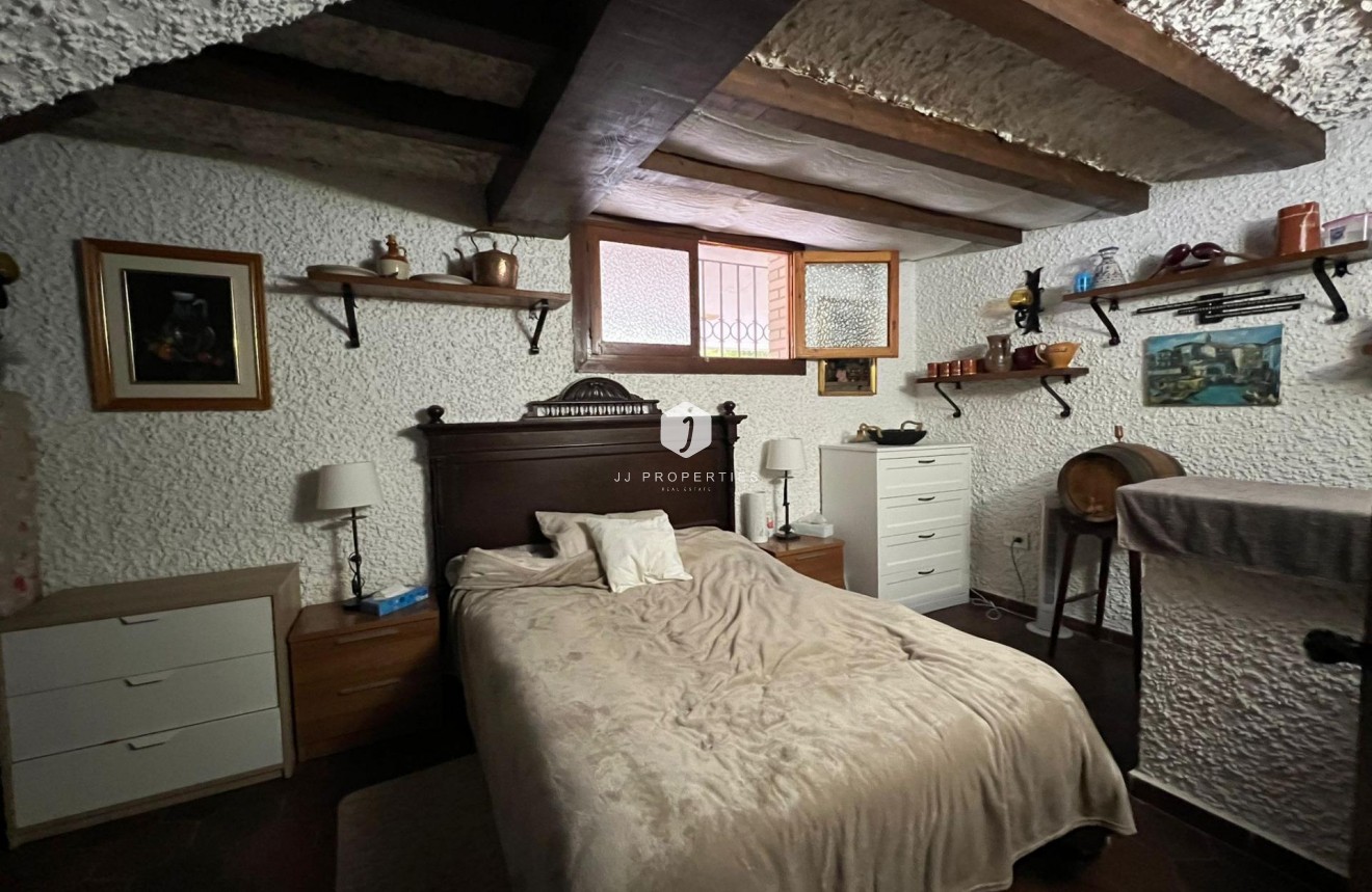 Tweedehands - Villa -
Orihuela Costa - Campoamor