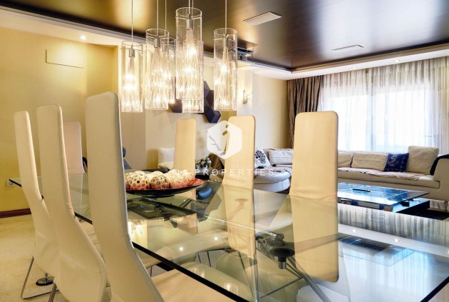 Segunda mano - Ático -
Torrevieja