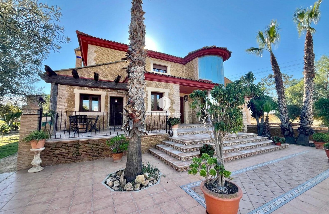 Tweedehands - Villa -
Rojales - La Vega Baja