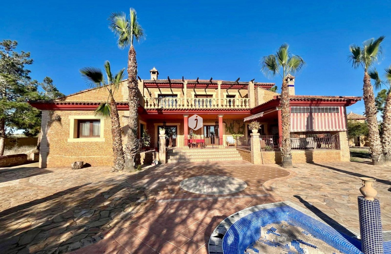 Tweedehands - Villa -
Rojales - La Vega Baja