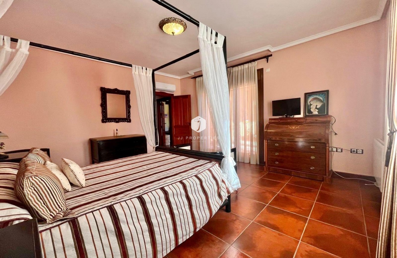 Tweedehands - Villa -
Rojales - La Vega Baja