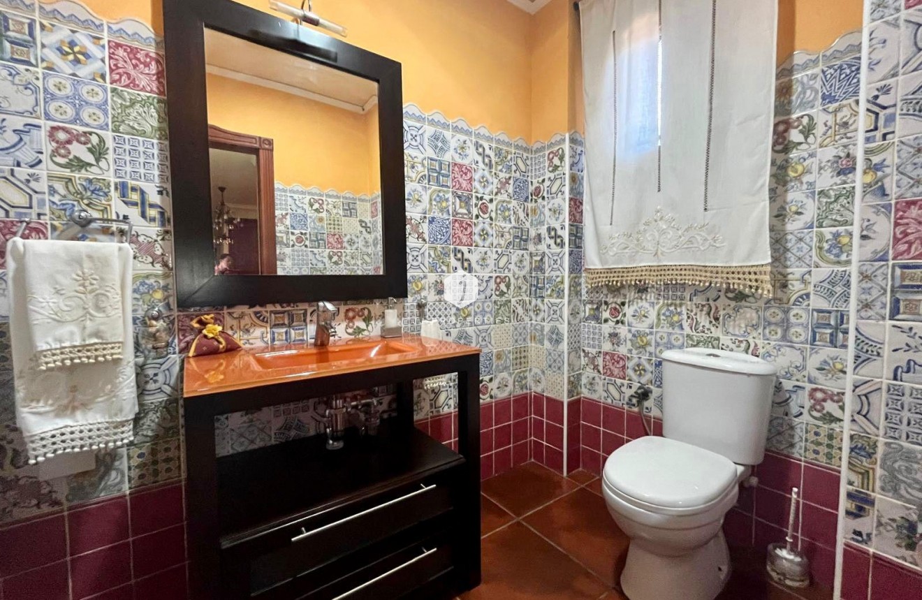 Tweedehands - Villa -
Rojales - La Vega Baja