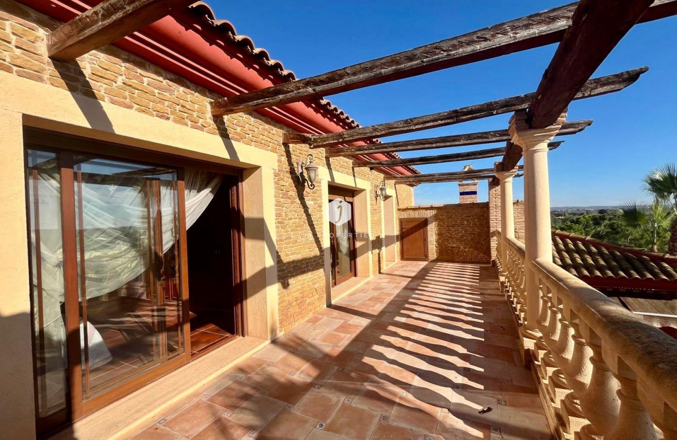 Tweedehands - Villa -
Rojales - La Vega Baja